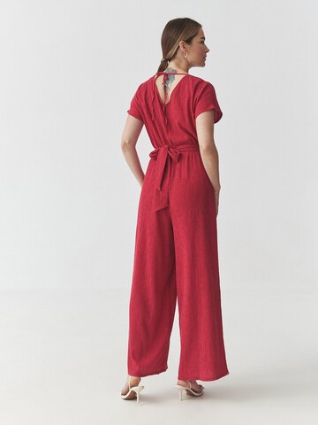 TATUUM - Traje de pantalón en rojo