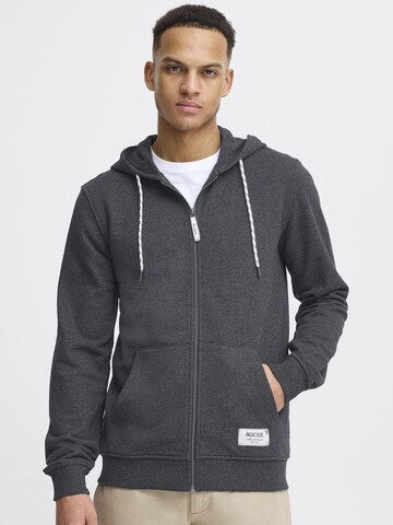 INDICODE JEANS - Sudadera con cremallera 'Playno' en gris: frente