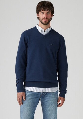 LEVI'S ® Sweater in Blue: front