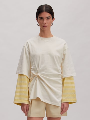 EDITED Футболка 'Derya' в Белый