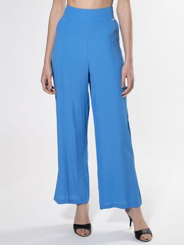 Wide leg Pantaloni di Influencer in blu: frontale
