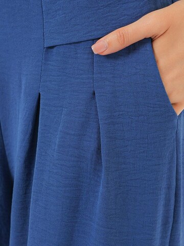 Wide leg Pantaloni con pieghe di Bigdart in blu