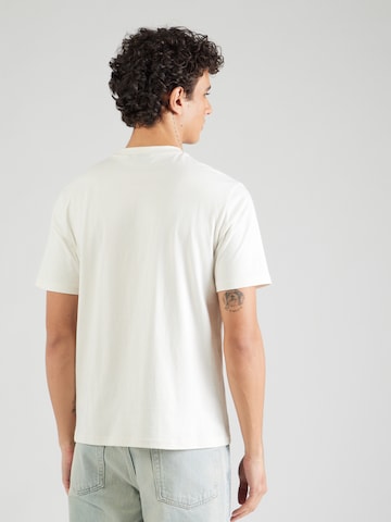 Tricou 'PHOS' de la NAPAPIJRI pe alb