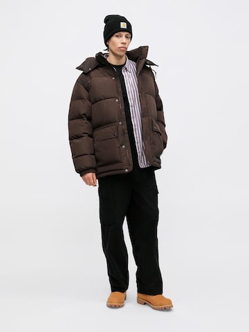 ruda Carhartt WIP Žieminė striukė 'Brent'