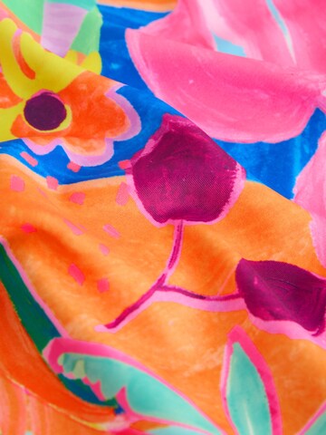 Next UV protection in Pink