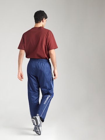 Nike Sportswearregular Hlače 'SHOX' - plava boja