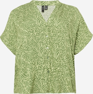 Vero Moda Curve Blouse 'SARA' in Green: front