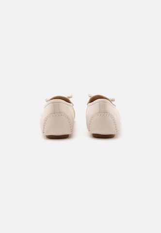 MICHAEL Michael Kors Ballerina 'WENDY' in Beige
