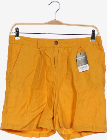 BURTON Shorts in XL in Yellow: front