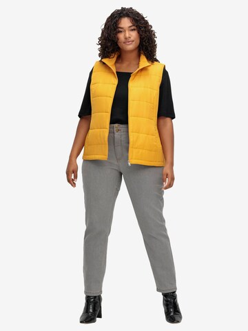 SHEEGO Vest in Yellow