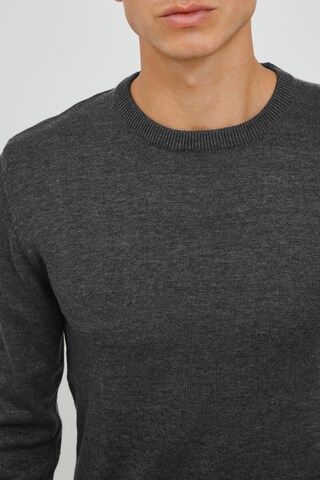 !Solid Pullover 'Alagro' in Grau