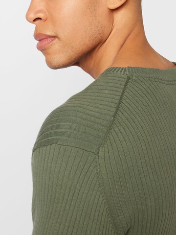 !Solid Sweater 'Dwaine' in Green