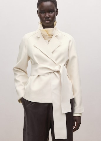 MANGO Between-Season Jacket in Beige: front