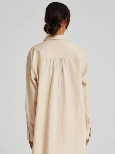 Gai+Lisva Chemisier 'Rosa' en sable, Vue avec produit