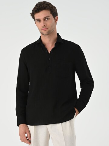 T-Shirt Antioch en noir : devant