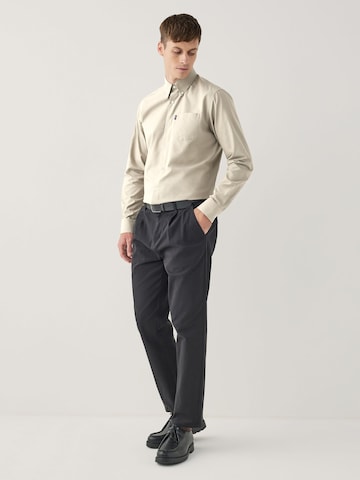 Coupe regular Chemise Next en beige
