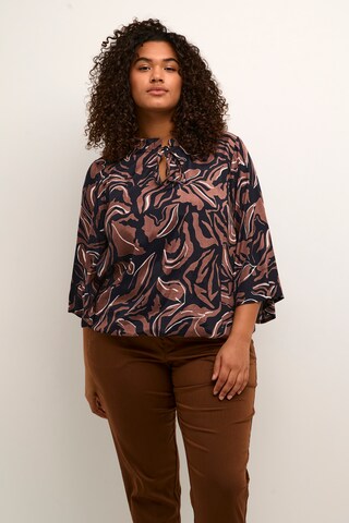 KAFFE CURVE Blouse 'Dory' in Zwart