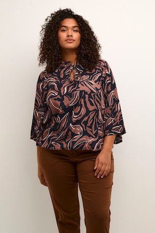 KAFFE CURVE - Blusa 'Dory' en negro