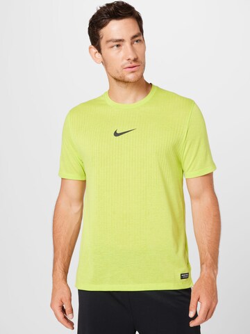 NIKE Funkční tričko 'Pro' – zelená: přední strana