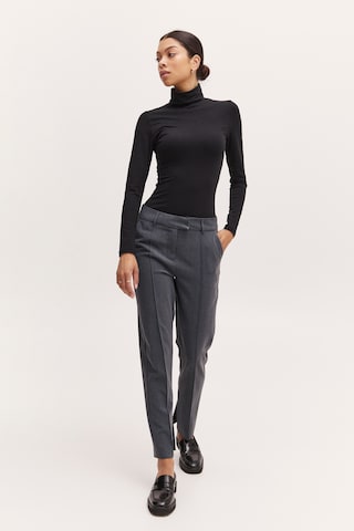 b.young - regular Pantalón en gris