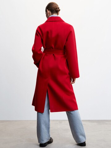 Palton de primăvară-toamnă 'Batin' de la MANGO pe roșu
