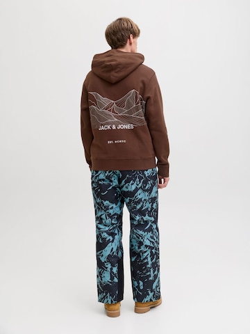 Sweat-shirt 'JJAW25' JACK & JONES en marron