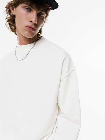 Pull&Bear Shirt in White