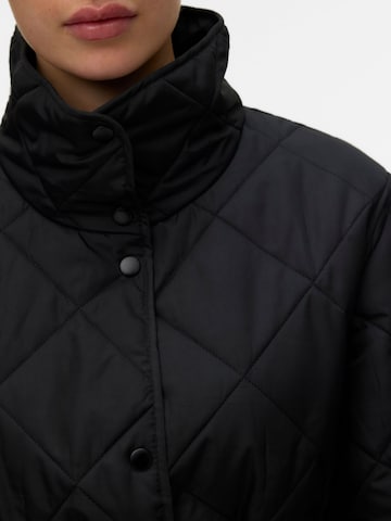 Manteau mi-saison 'VMMilliemay' VERO MODA en noir