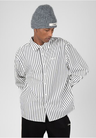 Prohibited - Ajuste confortable Camisa en blanco: frente