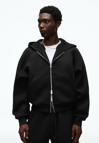 Bershka Sweatjakke i sort: forside