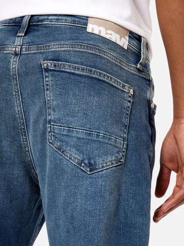 Mavi Tapered Jeans 'Luka' in Blau