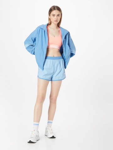 new balance Regular Sportshorts in Blau