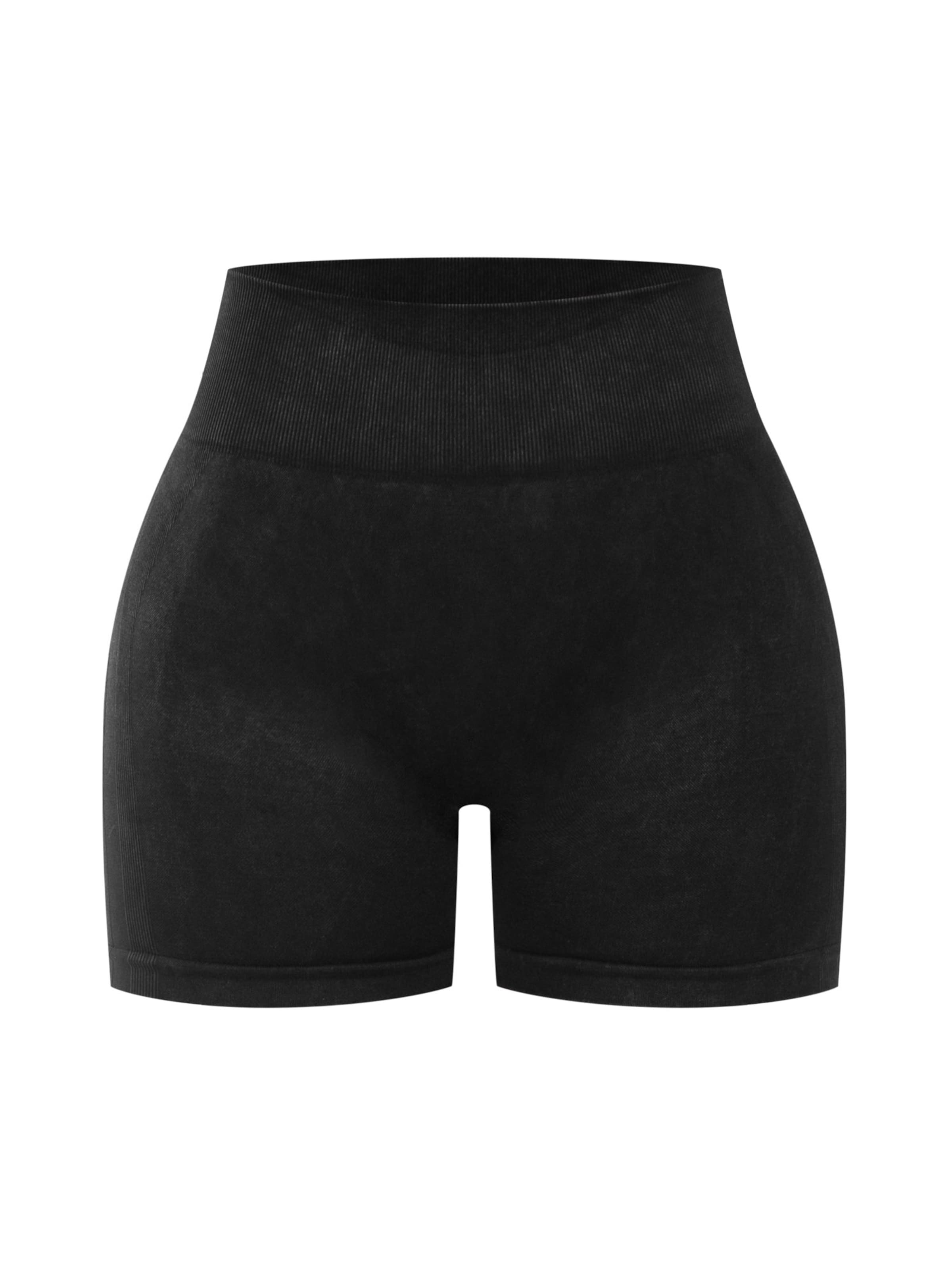 Smilodox Cetrina Seamless Scrunch Shorts in Schwarz: Vorderseite