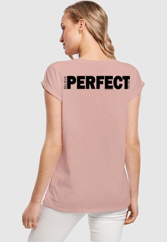 Merchcode T-Shirt 'Believe Front' in Pink