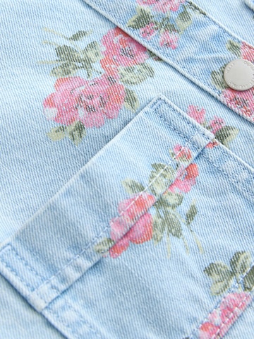 Next Set in Blue