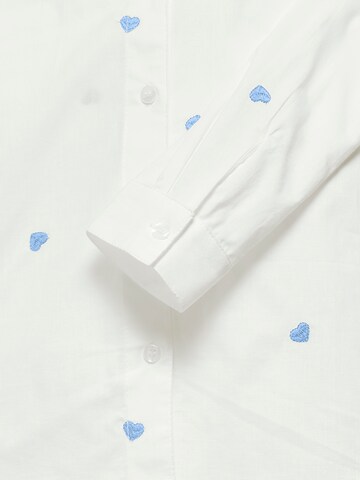 Chemisier 'KOGLINA GRACE' ONLY GIRLS en blanc
