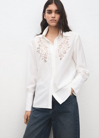 MANGO Blouse 'Candle' in White: front