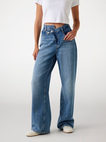GUESS Loose fit Jeans 'Sexy Palazzo' in Blue: front
