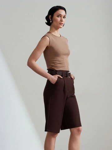 Dilvin Wide Leg Shorts in Braun