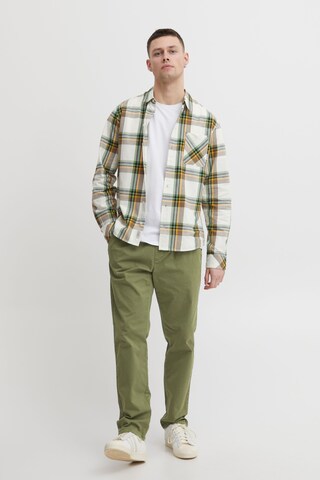 BLEND Regular Chino Pants in Green