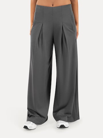 Smilodox Wide leg Broek 'Vanea' in Grijs: voorkant