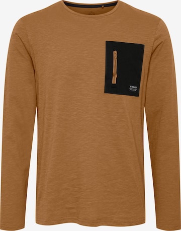 T-Shirt 'Frodin' 11 Project en marron : devant
