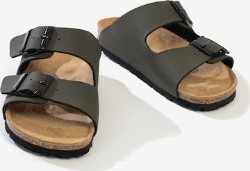 Bayton Sandals & Slippers 'Atlas' in Green