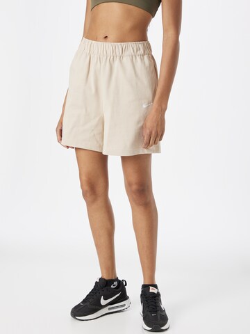 Nike Sportswear Loosefit Shorts in Beige: predná strana