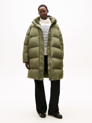 Tommy Hilfiger Curve Wintermantel in Groen: voorkant