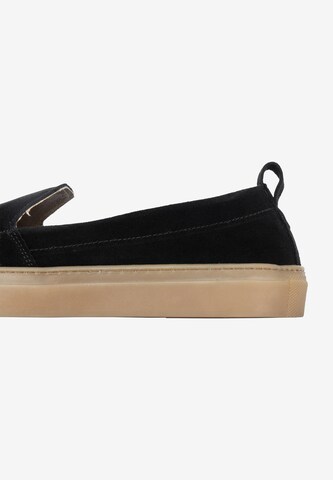 MO Slip On in Schwarz