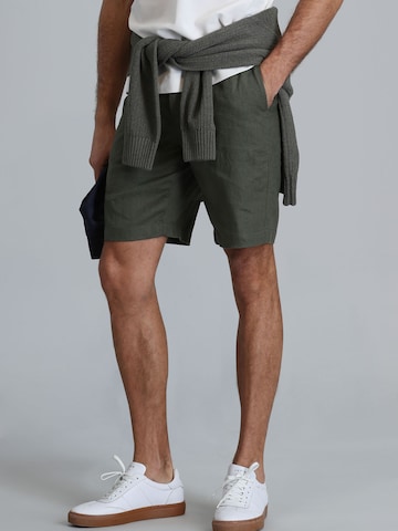 Coupe slim Pantalon 'Zegler' Lufian en vert : devant