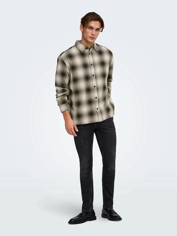 Coupe regular Chemise 'ONSKosta' Only & Sons en marron