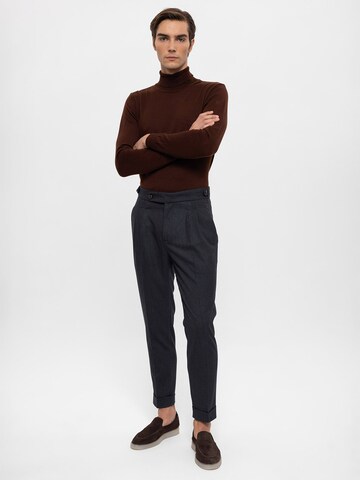 Antioch - Slimfit Calças com vincos em azul