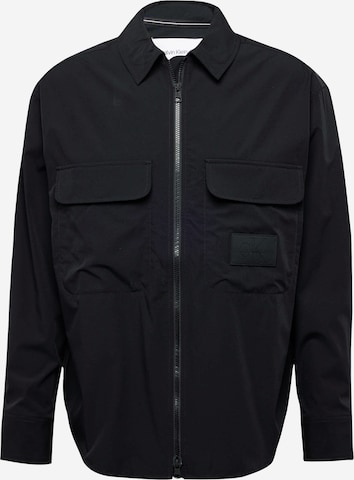 Calvin Klein Jeans Φθινοπωρινό και ανοιξιάτικο μπουφάν 'ESSENTIAL' σε μαύρο: μπροστά